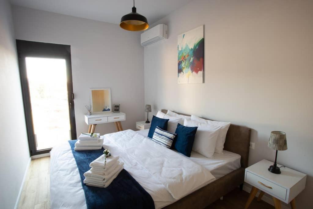 Lina - Pg, Gorica Park View Apartment Подгорица Екстериор снимка