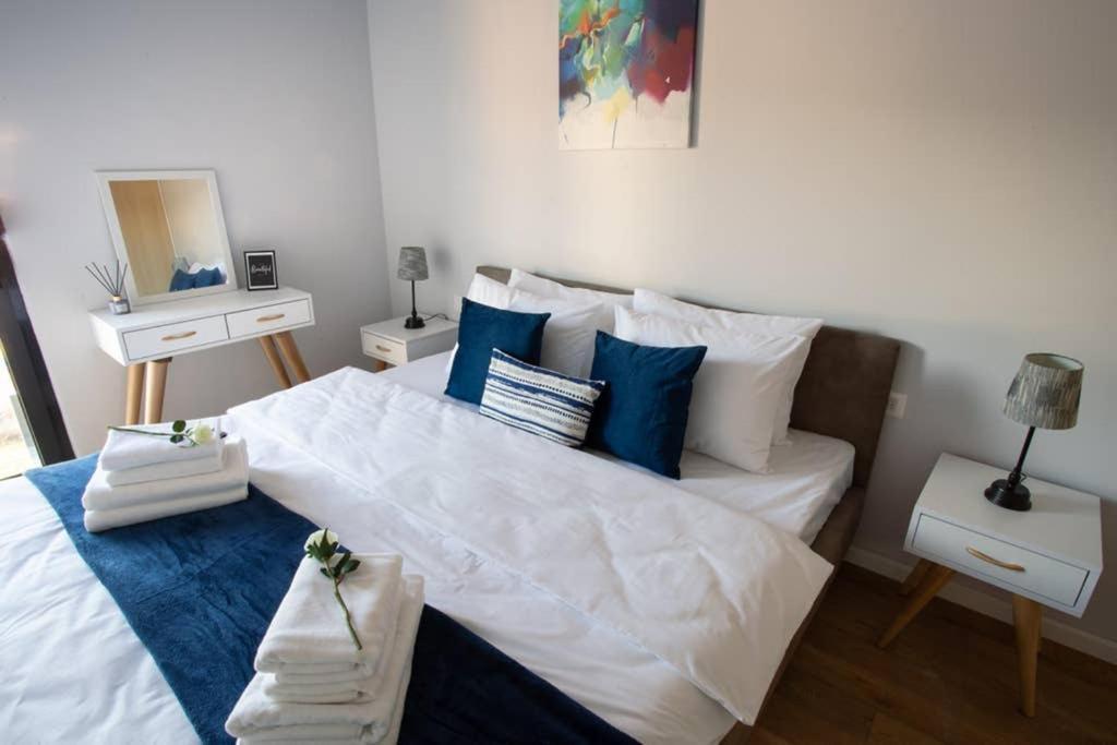 Lina - Pg, Gorica Park View Apartment Подгорица Екстериор снимка
