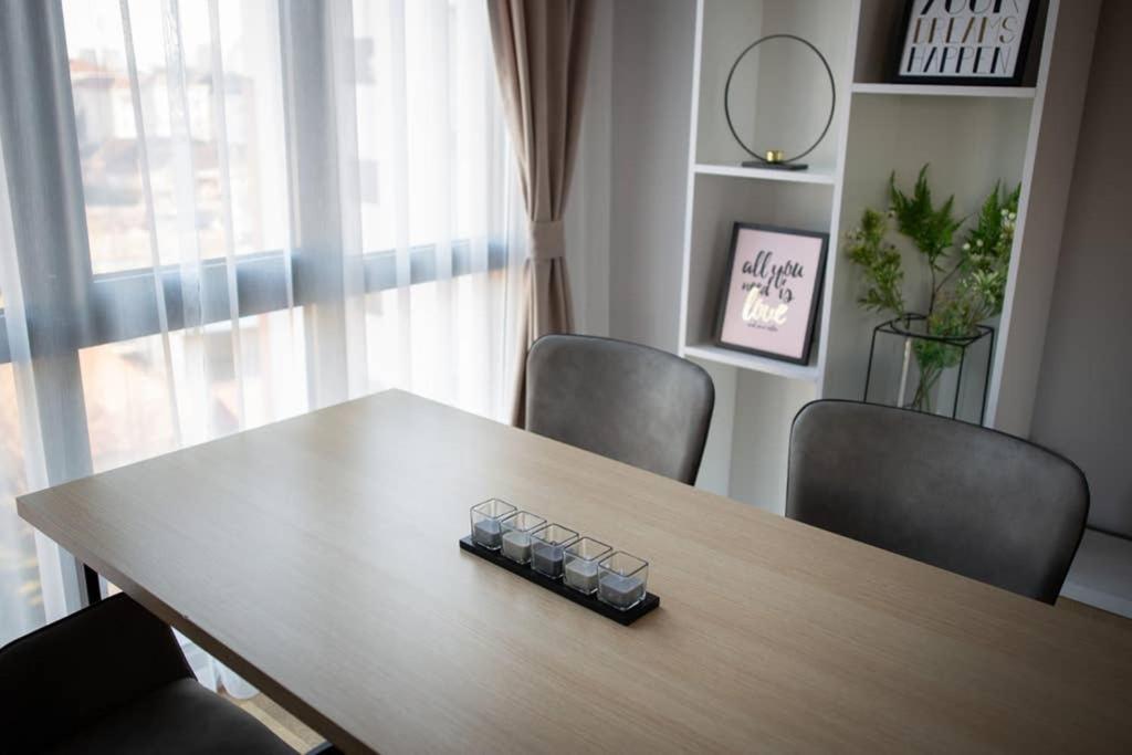 Lina - Pg, Gorica Park View Apartment Подгорица Екстериор снимка